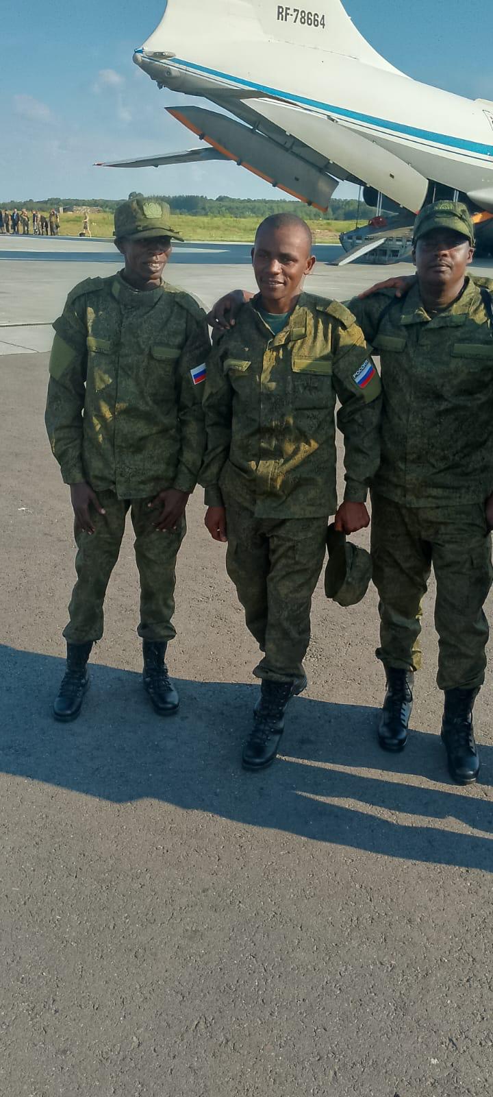 Evans Kibet with other soldiers